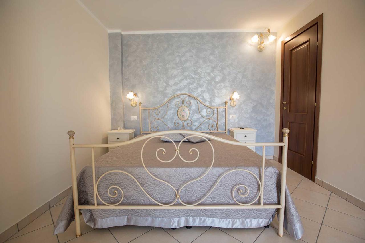 B&B Le Due Gioie Taviano  Exterior foto
